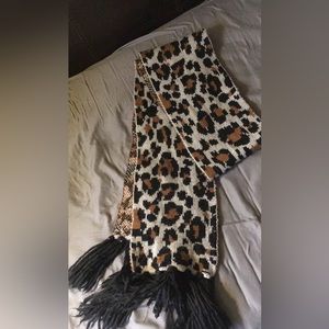 3 scarfs